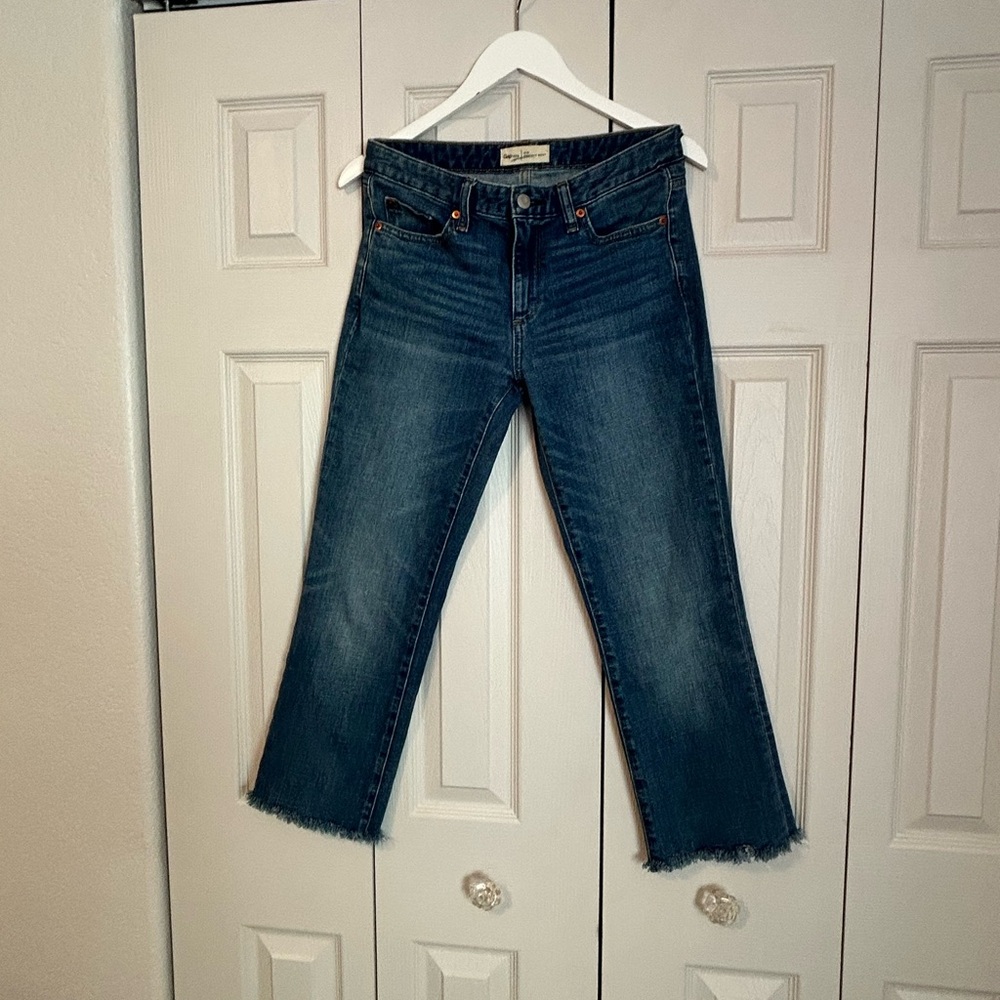 GAP Perfect Boot Women's Denim Blue Raw-Hem Cropped Jeans Sz 27R Festival Rodeo